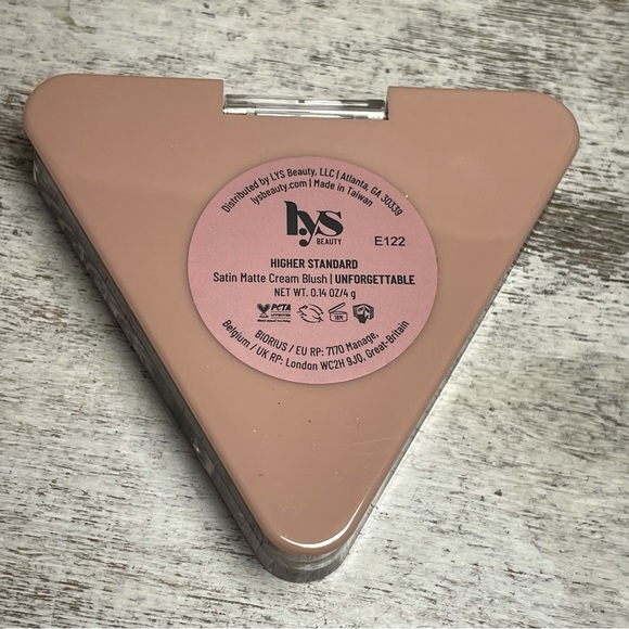 LYS Beauty Higer Standard Stain Matte Creme Blush UNFORGETTABLE - Picture 4 of 4
